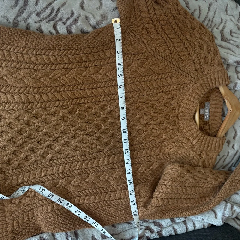 J. Crew Cotton Crewneck Cable-knit Fisherman Sweater Tan Medium Holiday ‘23